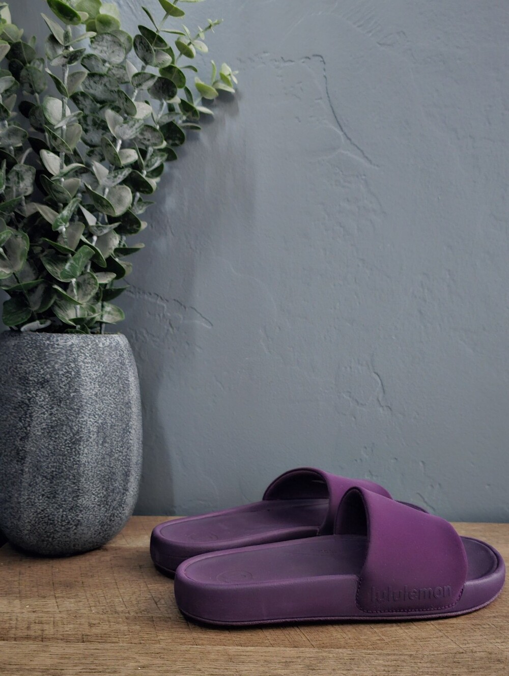 Lululemon Slides